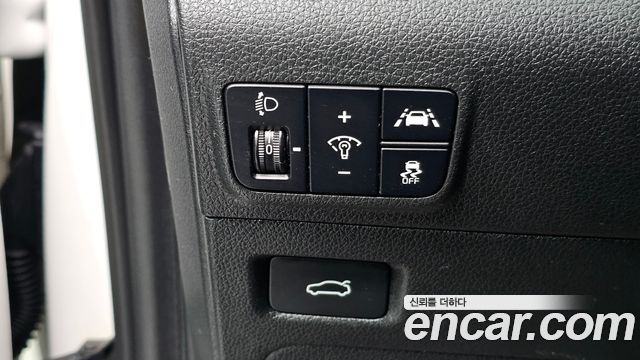 Kia K5 (III) 2.0 Prestige 2020 — фото 14