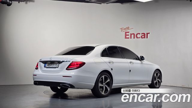 Mercedes-Benz E-Class (W213) E250 Avantgarde 2020 — фото 2