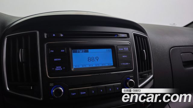 Hyundai Grand Starex 12-Seater Wagon Smart 2017 — фото 14