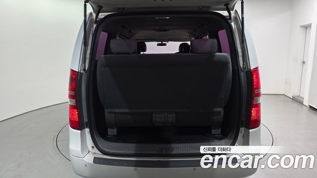 Hyundai Grand Starex 12-Seater Wagon Smart 2017 — фото 20
