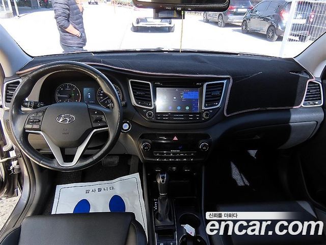Hyundai Tucson Diesel 2.0 2WD Modern 2016 — фото 7