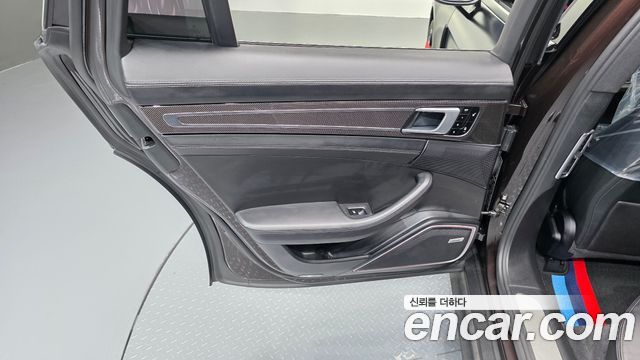 Porsche Panamera (971) 3.0 AWD 2018 — фото 25