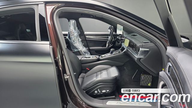 Porsche Panamera (971) 3.0 AWD 2018 — фото 26