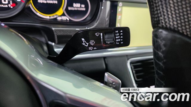 Porsche Panamera (971) 3.0 AWD 2018 — фото 28