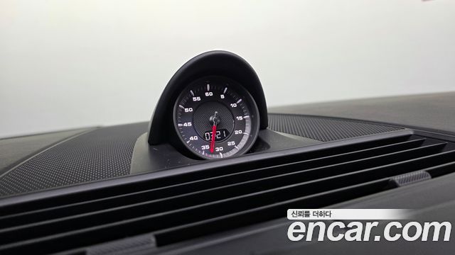 Porsche Panamera (971) 3.0 AWD 2018 — фото 30