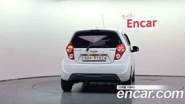 Chevrolet Spark LS+ 2014 — фото 4