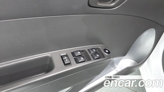 Chevrolet Spark LS+ 2014 — фото 23