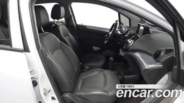 Chevrolet Spark LS+ 2014 — фото 32