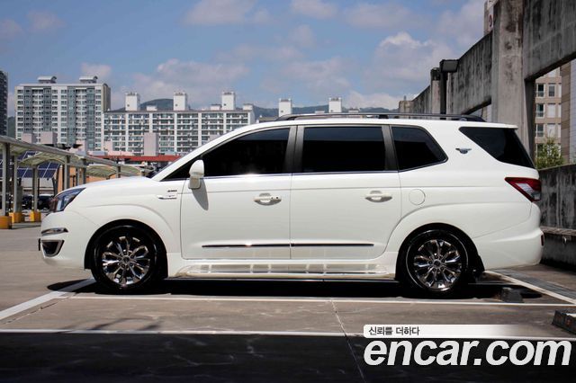 KG Mobility (SsangYong) Korando Turismo 4WD TX 9-seater 2017 — фото 8