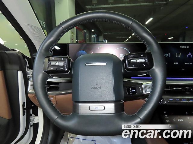 Hyundai Grandeur (GN7) 2,5 Gasoline 2WD Exclusive 2024 — фото 8