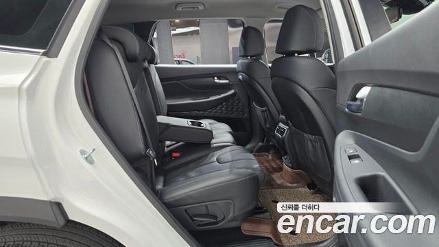 Hyundai Santa Fe Diesel 2.2 4WD Exclusive 2023 — фото 11