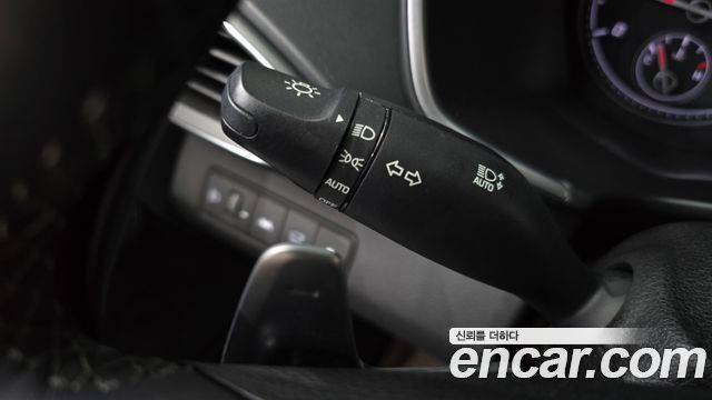 Hyundai Santa Fe Diesel 2.2 4WD Exclusive 2023 — фото 17
