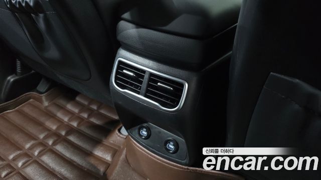 Hyundai Santa Fe Diesel 2.2 4WD Exclusive 2023 — фото 31