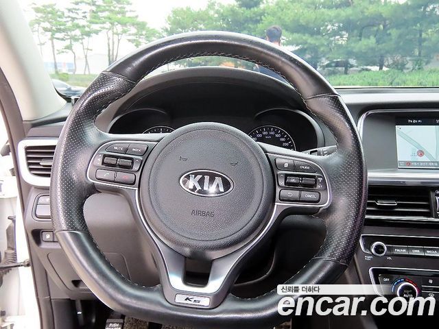 Kia K5 (II) 2.0 SX Prestige 2016 — фото 8