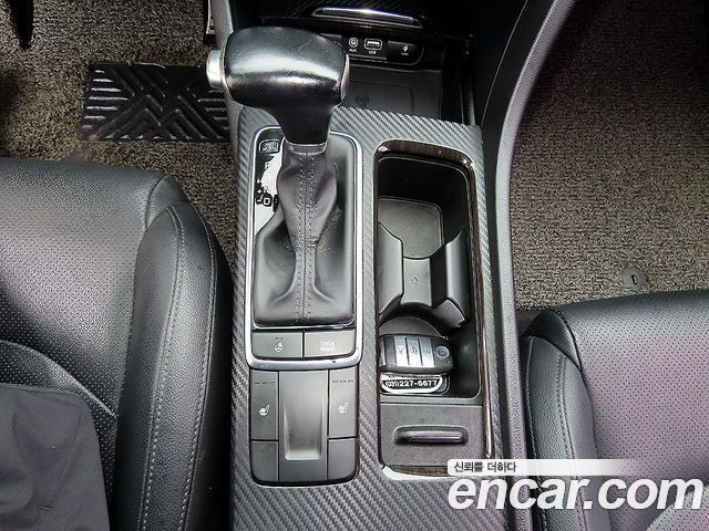 Kia K5 (II) 2.0 SX Prestige 2016 — фото 10