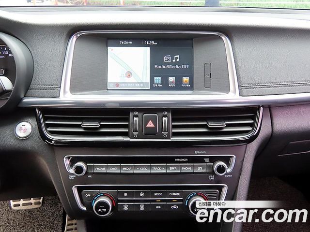 Kia K5 (II) 2.0 SX Prestige 2016 — фото 18