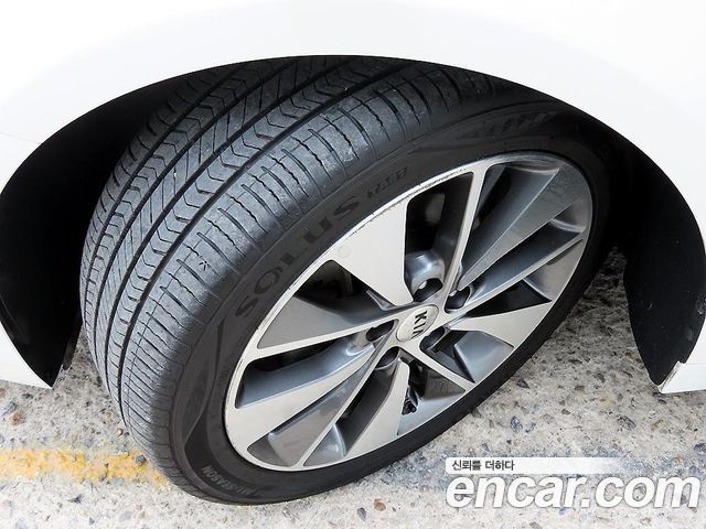 Kia K5 (II) 2.0 SX Prestige 2016 — фото 24