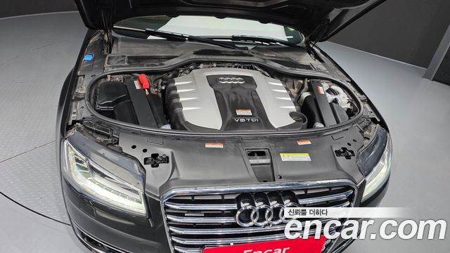 Audi A8 60 TDI Quattro LWB D4 2015 — фото 6