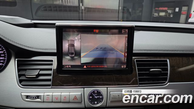 Audi A8 60 TDI Quattro LWB D4 2015 — фото 15