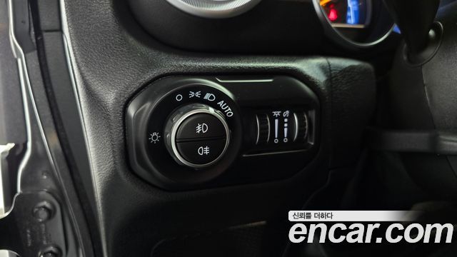 Jeep Wrangler (JL) 2.0 Overland 4Door 2021 — фото 20