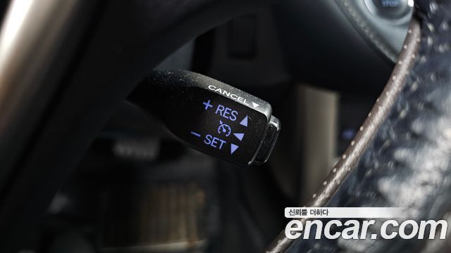 Toyota RAV4 2.5 2WD 4th 2015 — фото 28