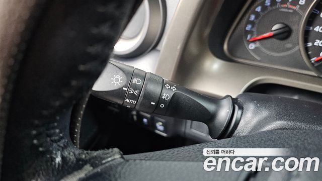 Toyota RAV4 2.5 2WD 4th 2015 — фото 29
