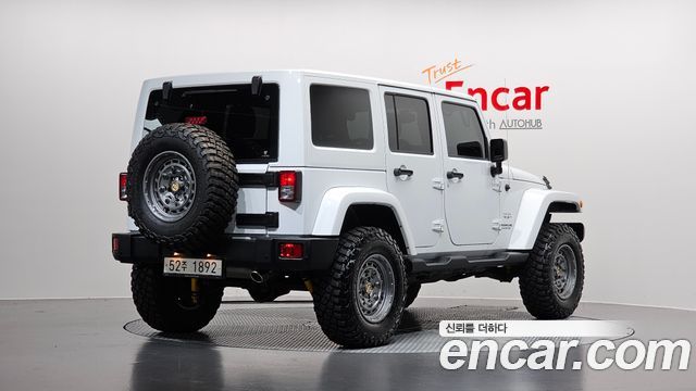 Jeep Wrangler (JK) 3.6 Sahara 4Door 2017 — фото 2