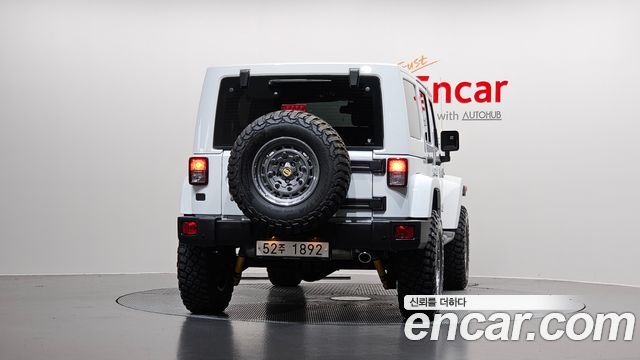 Jeep Wrangler (JK) 3.6 Sahara 4Door 2017 — фото 4