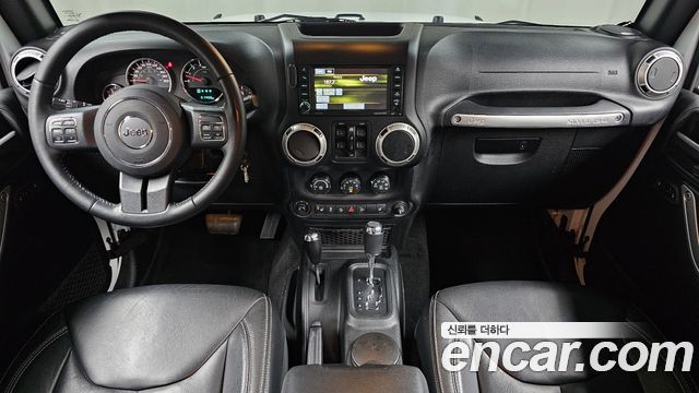Jeep Wrangler (JK) 3.6 Sahara 4Door 2017 — фото 7