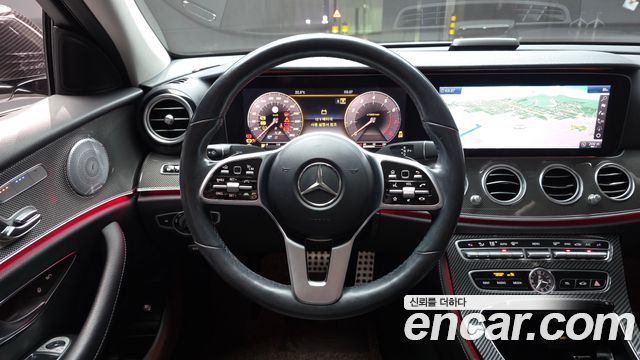 Mercedes-Benz E-Class (W213) E300 4MATIC AMG Line 2020 — фото 13