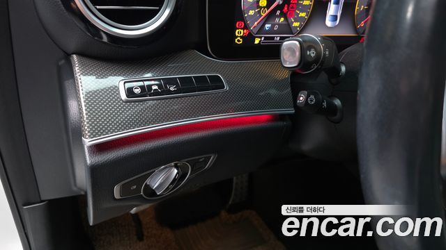 Mercedes-Benz E-Class (W213) E300 4MATIC AMG Line 2020 — фото 28