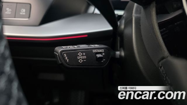 Audi A3 (8Y) 40 TFSI Premium 2024 — фото 17