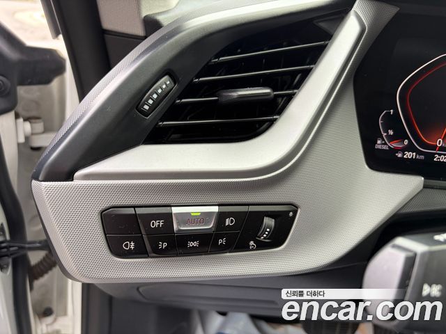 BMW 2 Series Gran Coupe (F44) 218d Advantage 2021 — фото 10