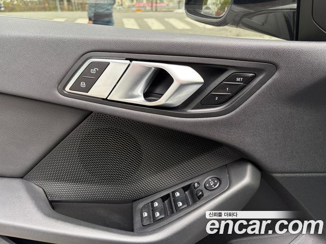 BMW 2 Series Gran Coupe (F44) 218d Advantage 2021 — фото 15