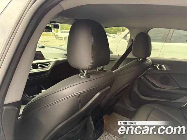 BMW 2 Series Gran Coupe (F44) 218d Advantage 2021 — фото 21