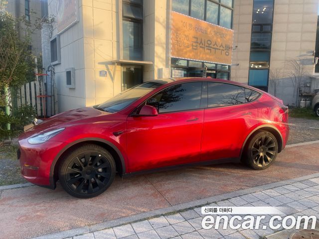 Tesla Model Y Long Range AWD 2021 — фото 3