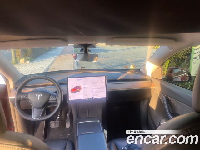 Tesla Model Y Long Range AWD 2021 — фото 7