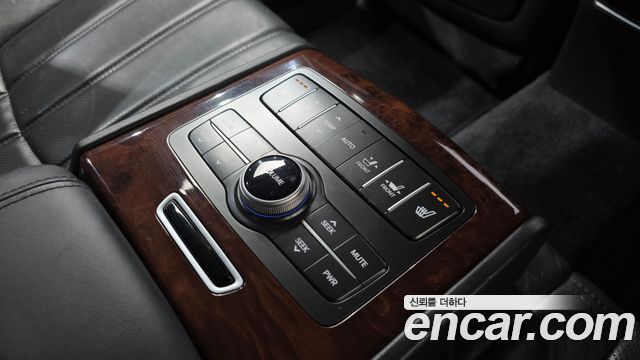Hyundai Equus (New) VS380 LUXURY 2012 — фото 19