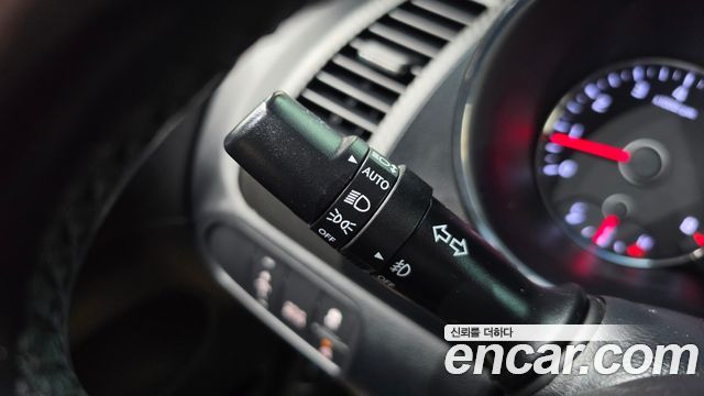 Kia K3 Prestige 2013 — фото 20