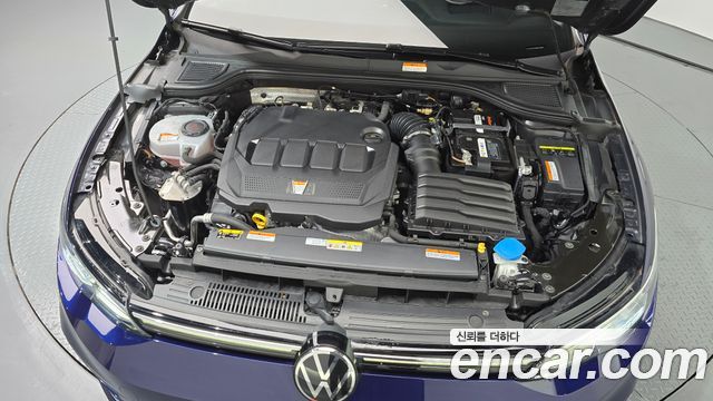 Volkswagen Golf (VIII) 2.0 TDI Prestige 2022 — фото 6