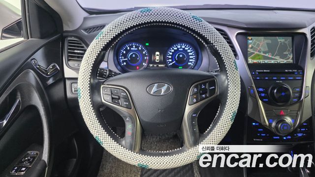 Hyundai Grandeur (HG) LPG HG300 Executive 2011 — фото 13