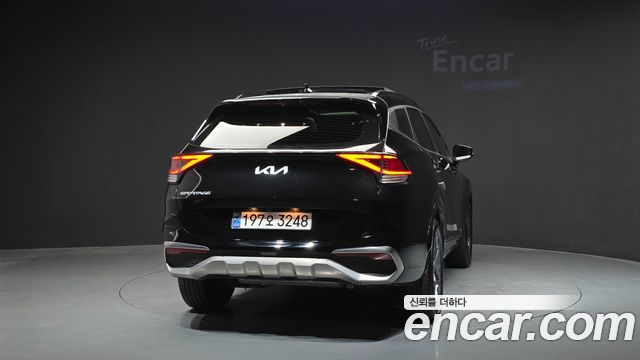 Kia Sportage (V) Gasoline 1.6 Turbo 2WD Nobleless 2023 — фото 4