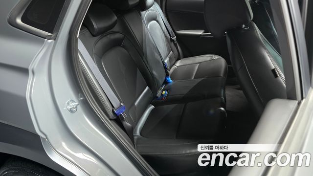 Hyundai Kona Gasoline 1.6 Turbo 2WD Modern 2021 — фото 11