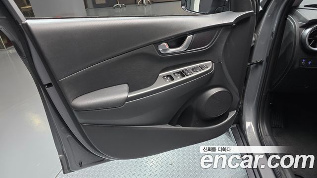 Hyundai Kona Gasoline 1.6 Turbo 2WD Modern 2021 — фото 24
