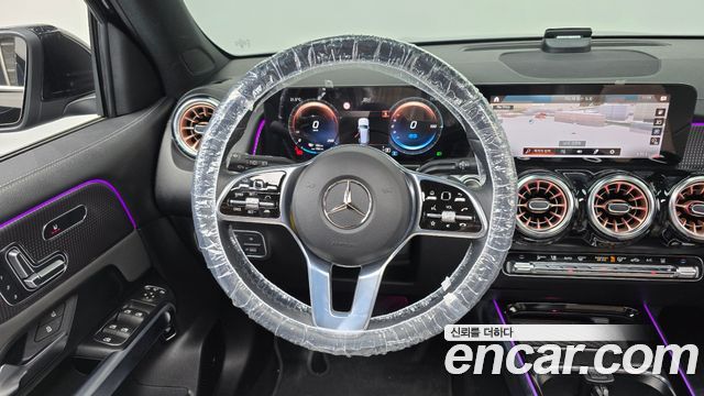 Mercedes-Benz EQB (X243) EQB300 4MATIC Electric Art 2024 — фото 16