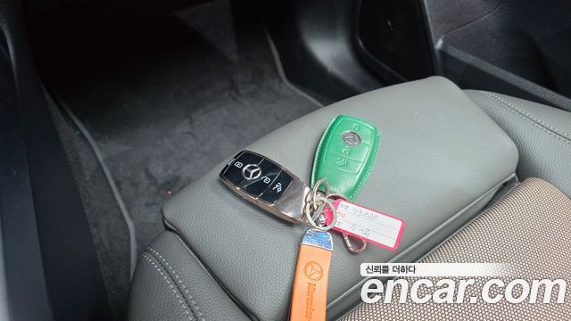 Mercedes-Benz EQB (X243) EQB300 4MATIC Electric Art 2024 — фото 18