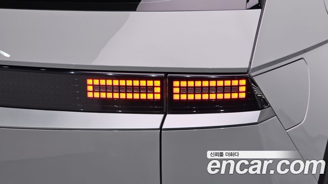 Hyundai Ioniq 5 Long range Commercial Long Range Package 2023 — фото 23