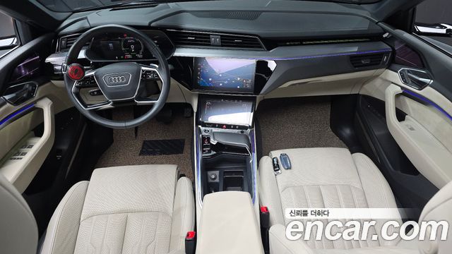 Audi e-tron 55 Quattro Sportback 2021 — фото 7