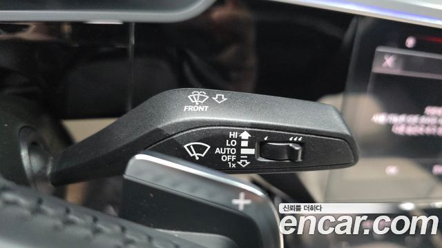 Audi e-tron 55 Quattro Sportback 2021 — фото 28