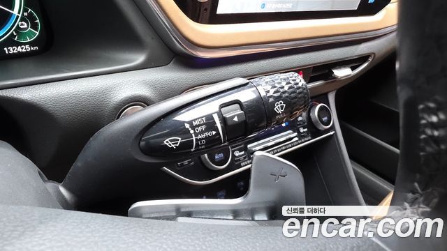 Hyundai Sonata Hybrid (DN8) Inspiration 2020 — фото 27